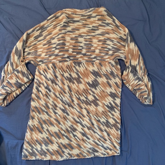 Handmade crochet cardigan or duster - Picture 5 of 5